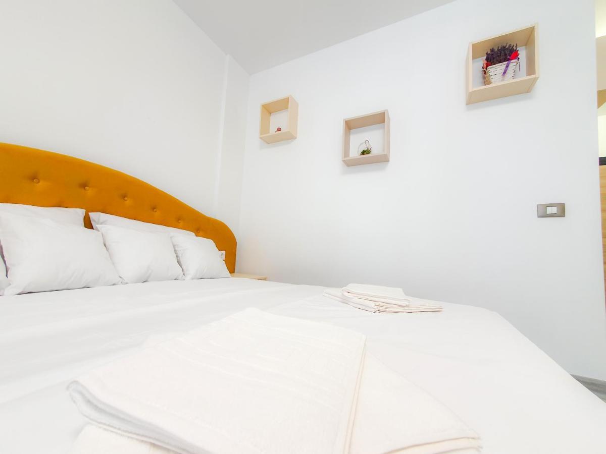 Cristalex Studio Aparthotel Pool & Spa Mamaia Nord Năvodari Kültér fotó