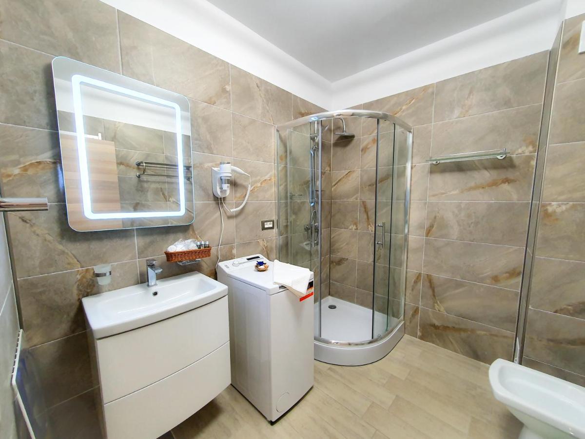 Cristalex Studio Aparthotel Pool & Spa Mamaia Nord Năvodari Kültér fotó