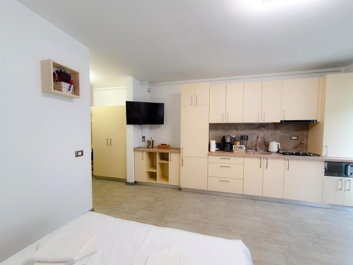 Cristalex Studio Aparthotel Pool & Spa Mamaia Nord Năvodari Kültér fotó